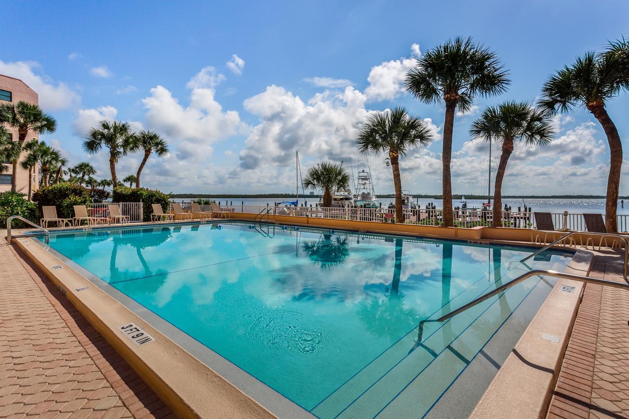 Riverside Club Марко Айленд Экстерьер фото